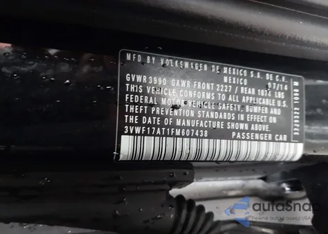 2015 Volkswagen Beetle 1.8T Classic из США, поврежденный, VIN 3VWF17AT1FM607438